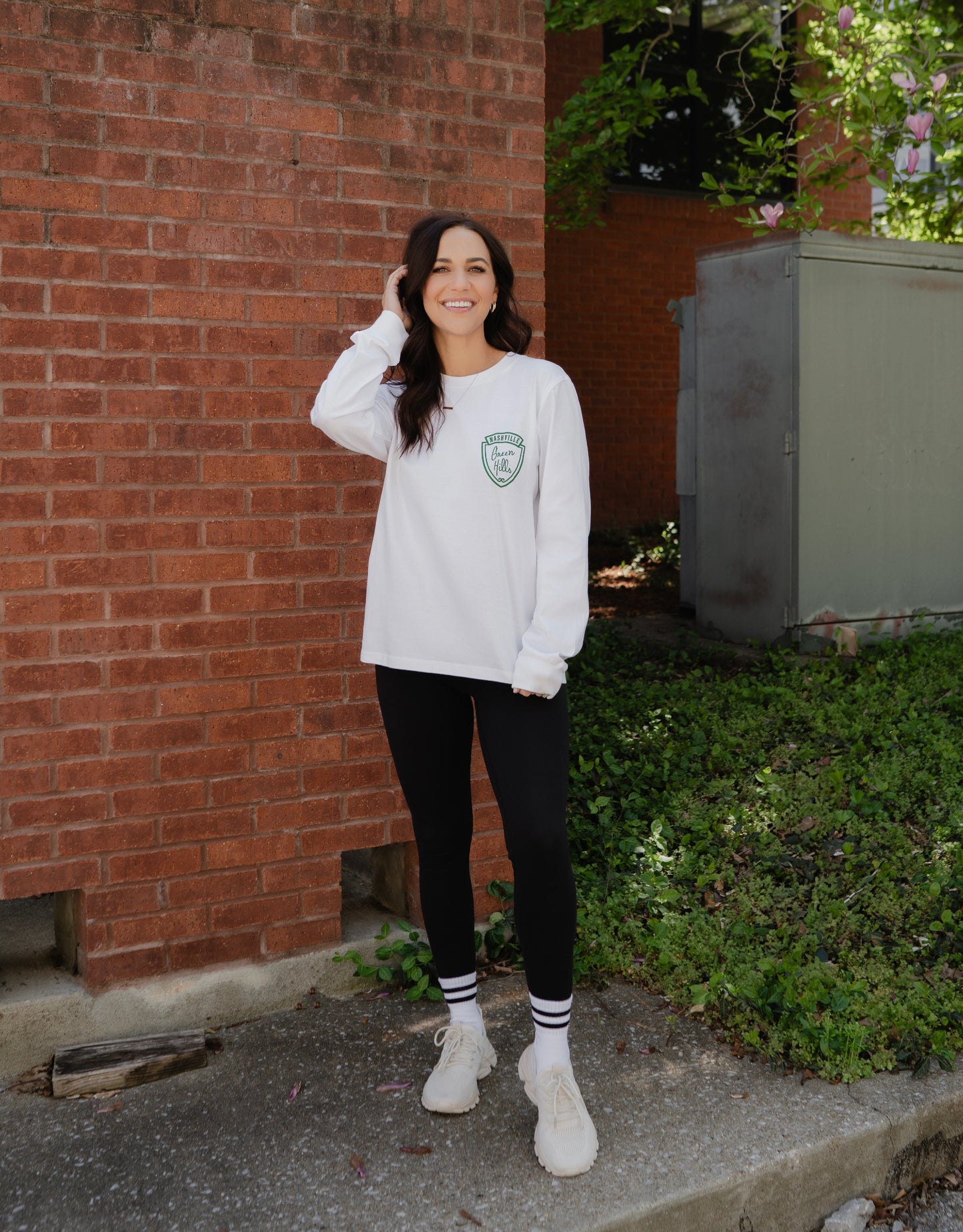 Standard Long Sleeve Green Hills