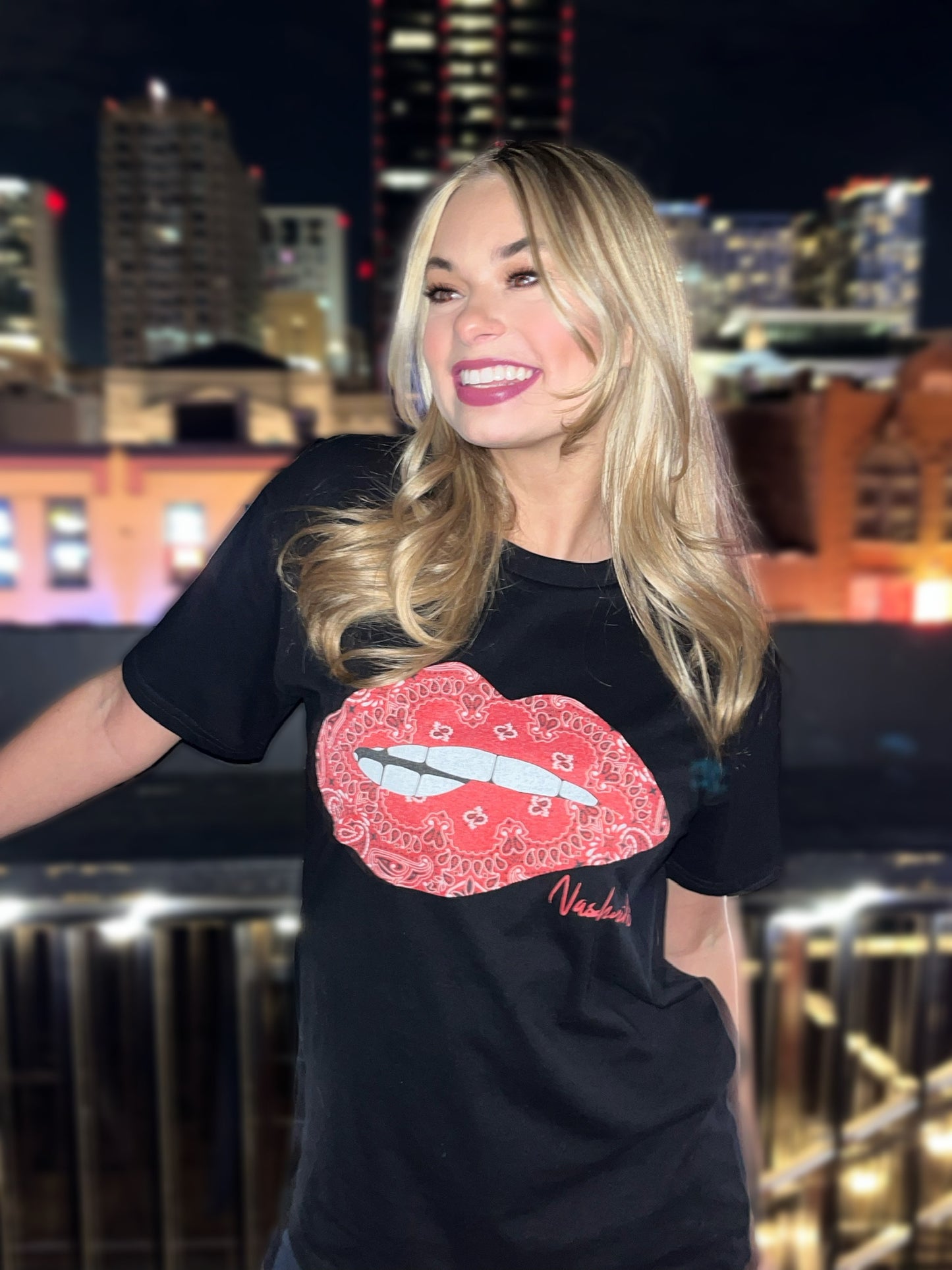 Nashville Bandana Lips Boyfriend Tee